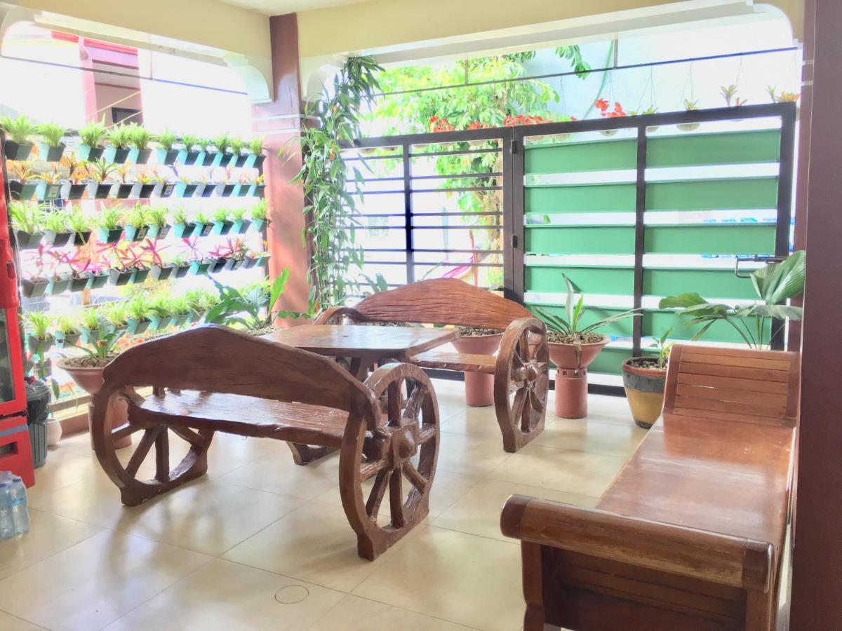 Jemz Tagaytay Budget Transient Tagaytay City Екстериор снимка